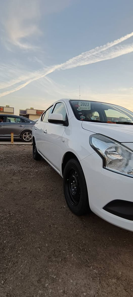 السلام عليكم نيسان صني هندي بليتة زركة2023
سيارة جديدة كلش ماشة أقل (40) كفلة عامة ما عدة قطعتين صبق مال دبي لا ضربة ولا دكت جاكوج شرط بس صبع المدكر الورة ولباب الورة سوة ثنينهن دوشمة رضية وكشنات وسفريات وصندوك مدوشم تخم تاير جديد حدادة تخبل رقم مميز سيارة جاهزة الف ما ذب عليه بياع مستعجل الله شاهد مكاني البصرة الجبيلة ***********
***********6
