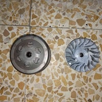 كلجات زوج امامي رياضي خلفي نضيف للبيع او مراوس بسلف 4 فحمات ونوزل 8 زر...