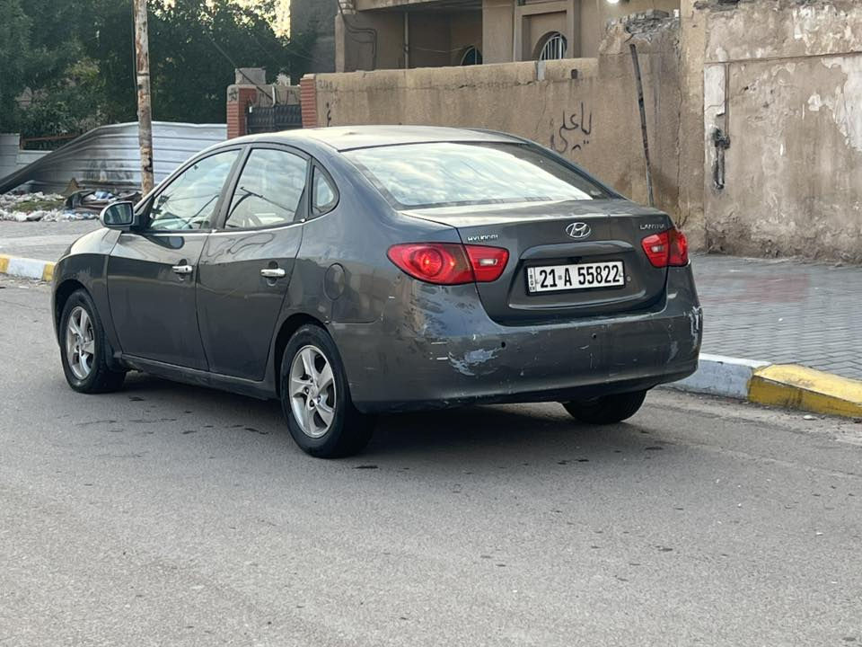 سلام عليكم الالنتره مديل ٢٠٠٩ رقم شمالي الجديد سنويه جديده تحويل ثاني يوم محرك ٢٠٠٠ تخم تاير صدر خلفي امامي كله جديد بيها طخه جاملغ خلفي ابيع صبغ حزام السياره شاشه كامره سنتر لوك جاهزه من كلشي السعر ٧٧ وبيها مجال مكاني بغداد الحسينيه الراشديه لاستفسار على ***********
