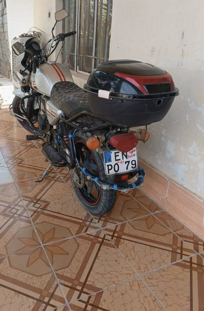 دايوان للبيع موديل 2021 المكان دلي عباس السعر 900 وبي مجال ..***********
