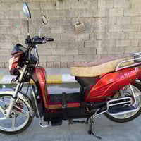 للبيع دراجه شحن نضافه فول البطاريات فول عالفحص السعر 350 07509879277 0...