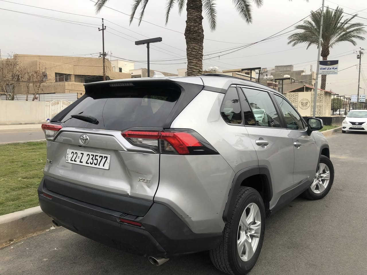 السلام عليكم
Toyota Rav4

للبيع راف فور 2021   
مواصفات XLE
رادار امامي وجانبي 

حادثها بنيد وصور الحادث بالمنشور

سياره جاهزه بدون اي نقص

محرك 2500 بانزين 

تحكم ستيرن جهتين 

رقم اربيل تحويل وكالة بشرط 
للبيع نقد وترهم قسط حسب المقدمة 
الاتصال ***********
