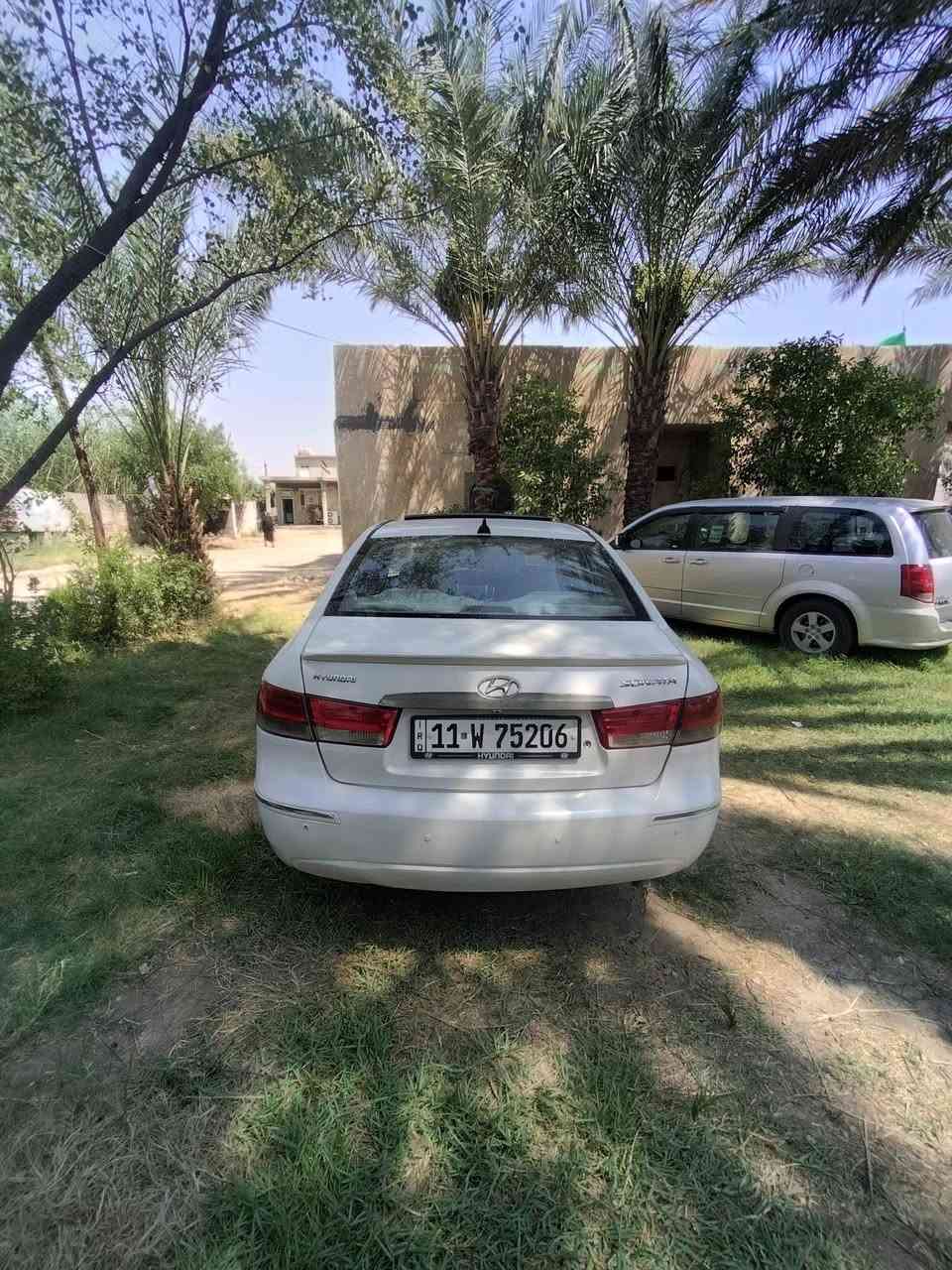 السلام عليكم
للبيع سوناتا 2011 خليجي بغداد بأسمي تحويل ثاني يوم 
مكينه2400 كير 5نمر تبريد ثلج منظومة غاز السيارة بيها قطعتين تبديل اني ابيع احزام مكان السيارة واسط العزيزية 
للاتصال 
***********
***********

