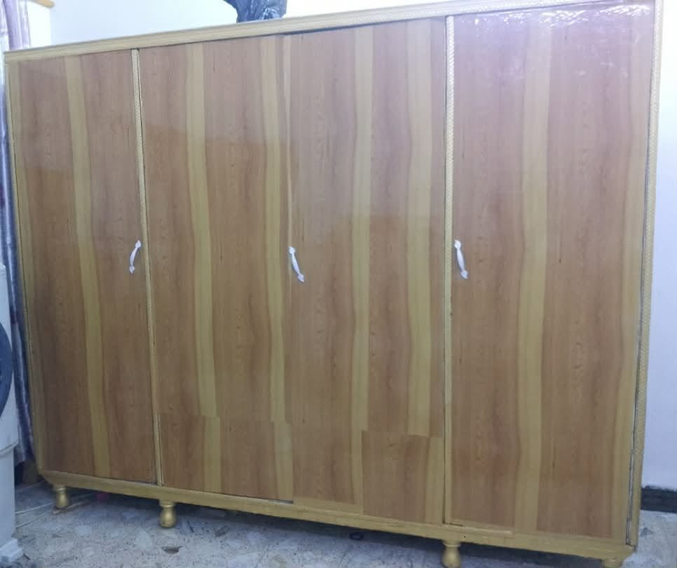كنتور صاج تركي ما بي اي ضرر هاذا الأبيض نفسه
لزاك هوه نفسه ألون الخشبي 
سعر ١٧٥ و بي مجال 
العنوان'تكريت قادسيه شارع البلاج


**إذا كنت صاحب هذا الإعلان وتريد حذفه لأي سبب، رجاءا أرسل رسالة إلى الدعم الفني**