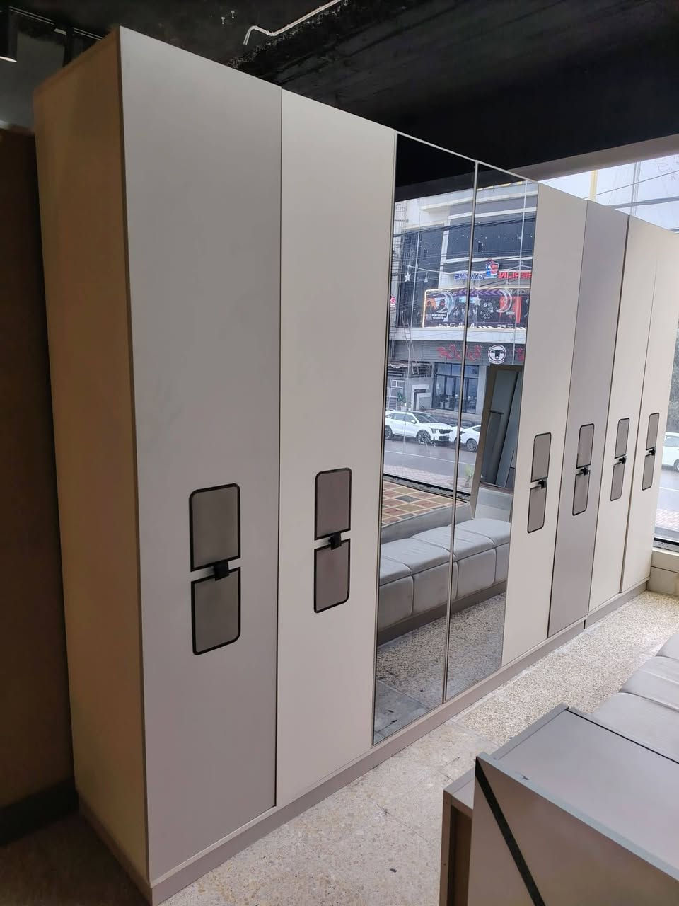 جديده مشدوده بمعرض السعر مليون 200بيها مجال
مع نقل شد كامل 200
بدون شد نقل مليون 100
@اشاره #الجميع


**إذا كنت صاحب هذا الإعلان وتريد حذفه لأي سبب، رجاءا أرسل رسالة إلى الدعم الفني**