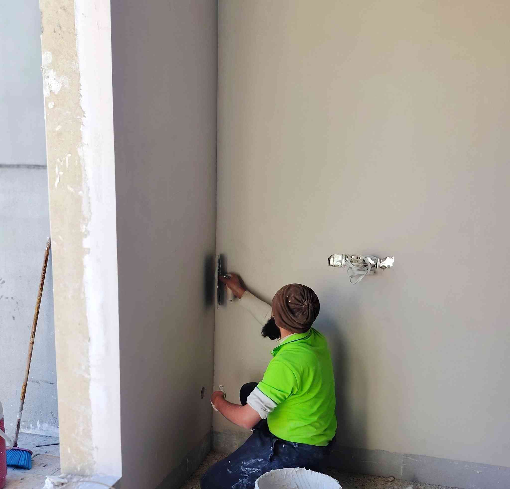 سلام عليكم( متواجدين بستان شيوخ )كادر لبخ جص من الموصل شقل  علمسطره تريد عل مالج حسب تفاق /تريد المصرف عليه تريد المصرف عليك طباخنه ويانه / ***********//
