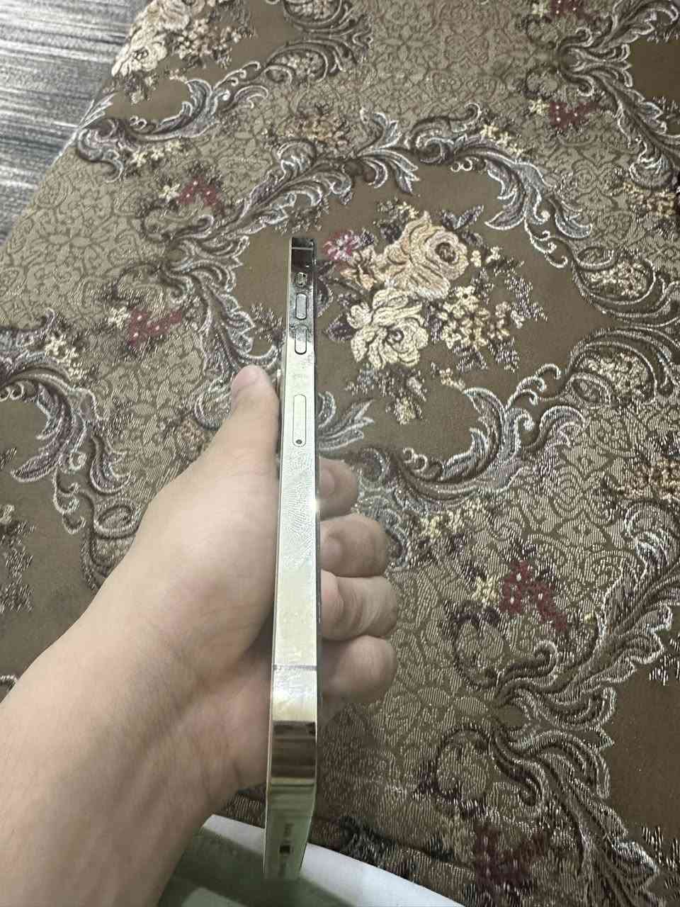 السلام عليكم ايفون 12بروماكس ذهبي شرق اوسط جهاز  ؏ وضع البلاد مامفتوح ولا مصلح ذاكره 256 شرط اوسط بطاريه 76 السعر 400وبي مجال العنوان البصره شط العرب الجزيره رقمي ***********
