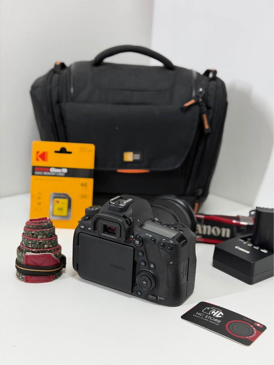 ⁨ 🎥📸 Canon 6D Mark II + 24-105mm IS STM

كامرة احترافية فول فريم من كانون بحالة ممتازة جداً 🔥

✅ الحالة: 99%
✅ الشتر: 47 ألف صورة فقط
✅ العدسة الأصلية 24-105mm f/3.5-5.6 IS STM
✅ مناسبة للتصوير الفوتوغرافي والفيديو وصناعة المحتوى

📦 الملحقات:
🎒 جنطة
🔌 الشاحنة الأصلية
🎗️ الحزام الأصلي
🎁 حزام إضافي هدية
🔋 بطاريتان
🔌 كيبل شحن
💾 رام 32GB هدية

📸 المواصفات:
• حساس فول فريم 26.2 ميكابكسل
• شاشة لمس متحركة بالكامل
• تصوير فيديو Full HD 60fps
• نظام فوكس Dual Pixel AF سريع ودقيق
• واي فاي + بلوتوث + GPS مدمج
• تصوير متواصل 6.5 صور بالثانية
• أداء ممتاز بالإضاءة الضعيفة

💰 السعر:
1,200,000 دينار فقط
مليون و 200 ألف

🚚 توصيل مجاني لجميع المحافظات

📩 للاستفسار أو الحجز مراسلة الصفحة

#Canon #Canon6DMarkII #Canon6D #FullFrame #Photography CameraForSale CanonCamera تصوير كامرات_مستعملة كانون فول_فريم العراق توصيل_مجاني ريلز_كامرات 📸🔥⁩ كركوك, العراق


**إذا كنت صاحب هذا الإعلان وتريد حذفه لأي سبب، رجاءا أرسل رسالة إلى الدعم الفني**