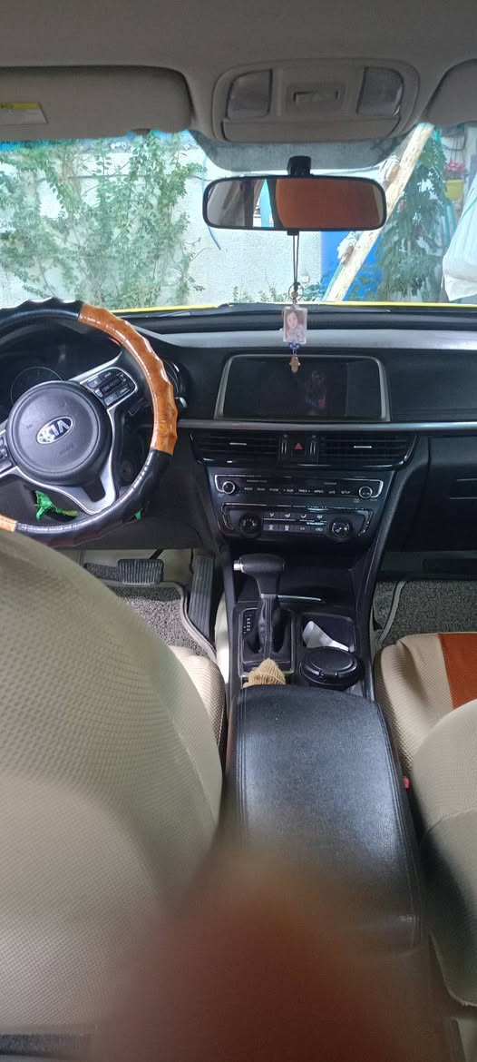 سلام عليكم كيه أوبتما موديل2018وارد أمريكي حادث أمريكا جاملغ الأيمن بدون داخل كير ومكينه وحداديه واحد على واحد سياره اي نقص مابيه ومداور ضروري ،مكان سياره كربلاء" سعر"150وبيه مجال  بيع فقط بدون مراوس***********
