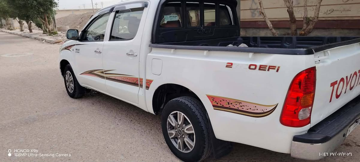 هايلوكس فلاونزه للبيع
موديل 2009 
كير اوتوماتيك 
مكفوله كفاله 
مكينه وكير كفاله لاتنقيص ولا تبخير
رقم واسط سنويه ال 30 
بسمي رقم انكليزي الجديد
تبريد ثلج 
حداده 100/100
تخم تاير جديد
السياره جديده وجاهزه
السعر 160
مكانه البصره قضاء المدينه الهوير 
للاستفسار الاتصال على الرقم 
***********
مكلف بالنشر خاص ماجاوب
