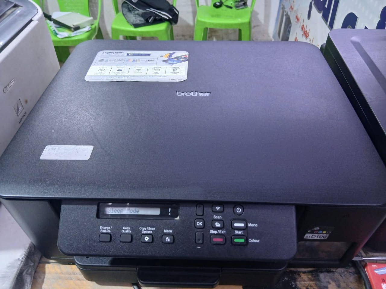 السلام عليكم 
طابعات برذر عدد 2 جدد بمعنى الكلمة على الشغل 
طابعات كانون عدد 3 ايضاً 
متواجد واتساب فقط  ***********
