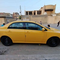 عندي كورلا 2013 تكسي اريد مراوس كورلا خصوصي 07709759409