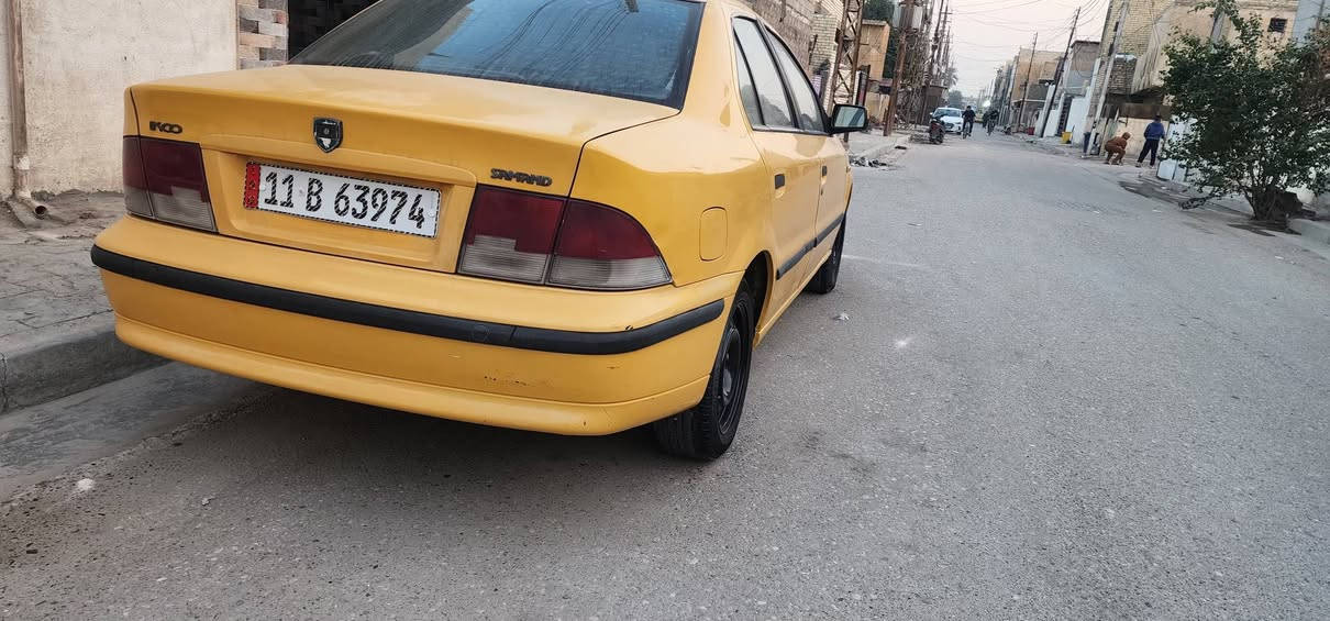 سمند موديل 12 رقم الجديد مصفره هيئه وغرمات سياره جديده ومتعوب عليها كل نقص مابيها كهربائيات من دعاميه للدعاميه شغاله تبريد شغال نقص برغي مابيها مكينه وكيرا فرنسي مكينه جديدا خير من الله عينه وصينيه وبوربرين وفلاوين جدد عليها مشط ستيرن ساسكو جديد باتري غرفه نظيفه جدا قطرة خياس مابيها. للاتصال***********
