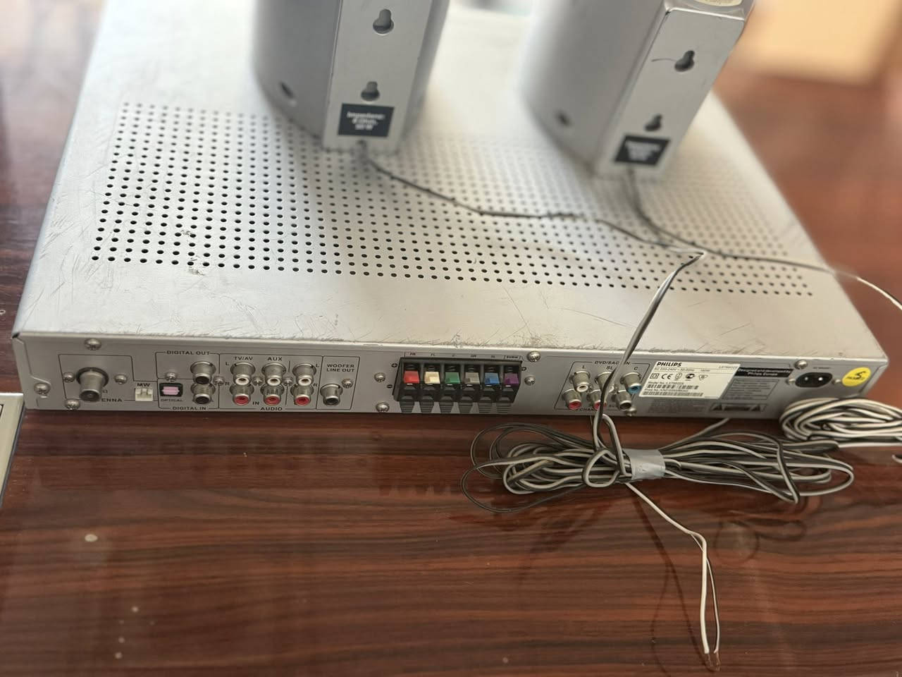 السلام عليكم
دمام كهربائي ام بي ثري كهربائي جاهز سمعاته ويا 
نضيف الجهاز مامستعمل هواي بي صوت حلو واضح
مال بيت اي مكان يصير السعر خاص
مكاني نجف الاشرف الاستفسار 
***********فقط واتساب
