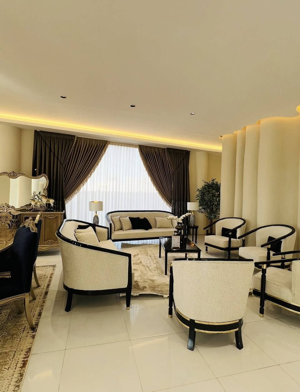 السلام عليكم
نقدم لكم جزء بسيط من عملنا وبخدمة الجميع 
يتوفر لدينا أحدث ألاقمشه والموديلات التركيه الحديثة انواع التولات والاقمشة والستائر الزيبرا والجالوزي التفصال حسب الطلب وضمان بجودة العمل وبخدمة الجميع 
عملنا داخل وخارج بغداد وبخدمة الزبون 
الفرع الاول الشورجة سوق دانيال
الفرع الثاني بغداد شاطئ التاجي قرب جسرالمثنى مجاور جامع برابوالدين 
للاستفسار ***********عبدالله الجبوري 
***********احمدالمشهداني
