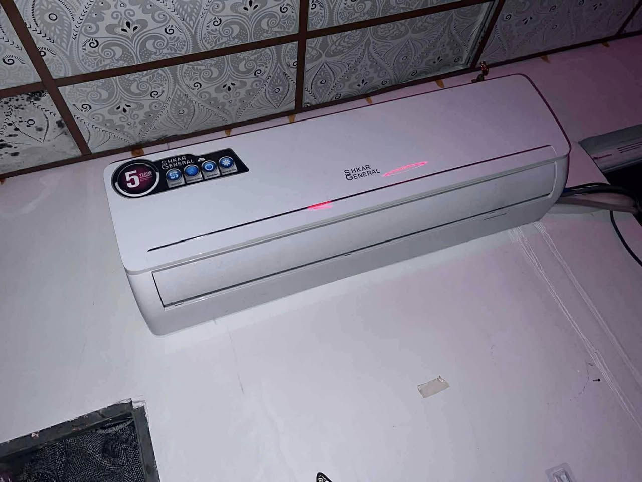 ئه‌م دوو سپیلیته‌ بۆ فرۆشت هه‌رزانه‌ خوار بازاڕ ژماره‌ی خاوه‌نی

0770 407 8159
