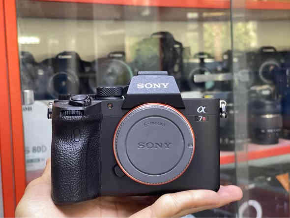 مركز شدن بغداد للكاميرات
العنوان بغداد / باب الشرقي / مقابل حديقة الامة
كاميرات مستخدمة و معدات تصوير 
تحويل فيديو الكاسيت الى فلاش او cd 
مونتاج فيديو
 الاستفسار التواصل على واتساب او اتصال
*********** بغداد
