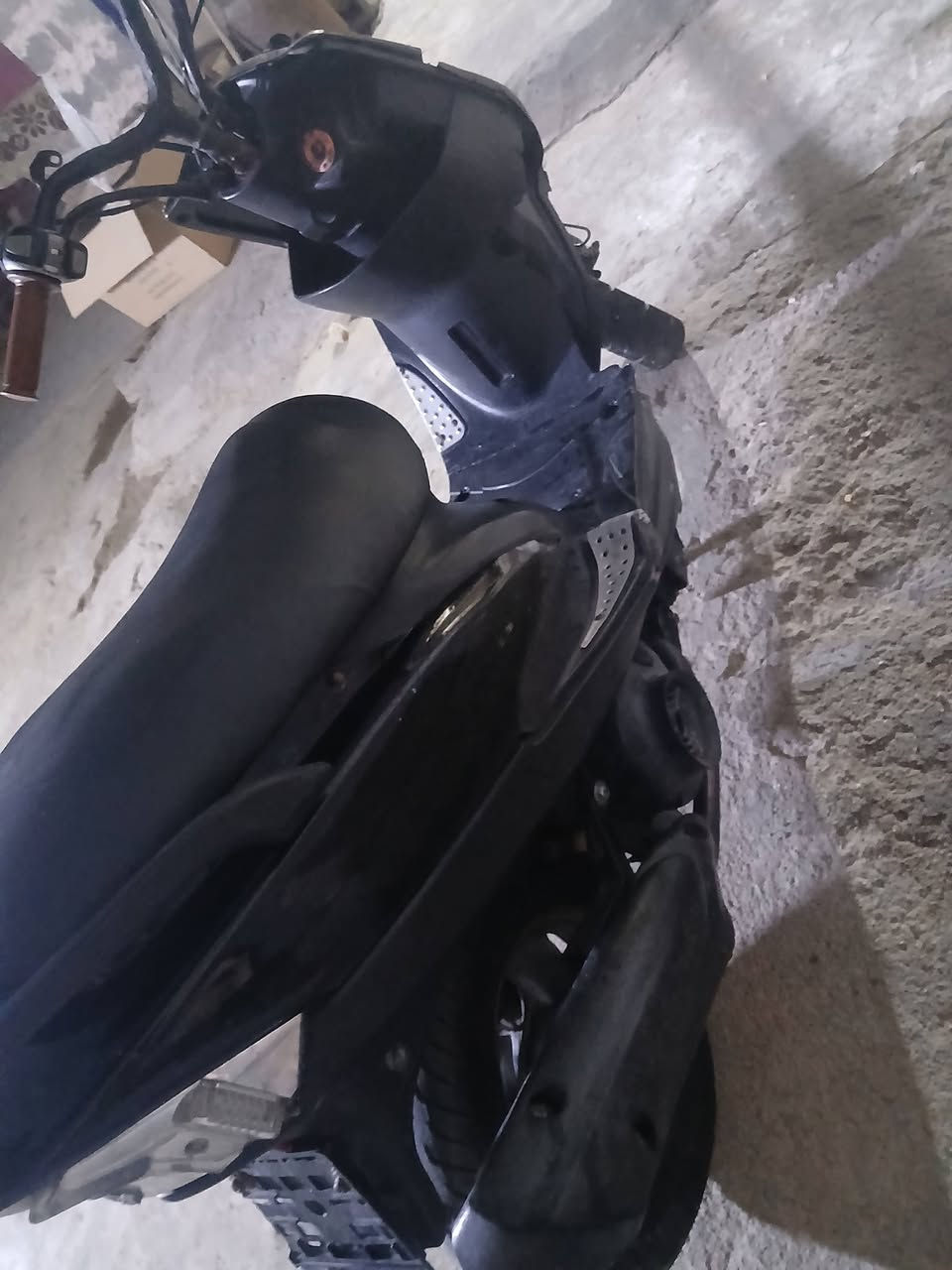 سلام عليكم شباب ما كس عدله حربيه للبيع عوزه ترتيبات شغاله هندر شاير شغالات موشه 55 سلف 55دراجه شلعه ومعدل أوراق السعر 450 وبيه مجال ***********الستفسار
