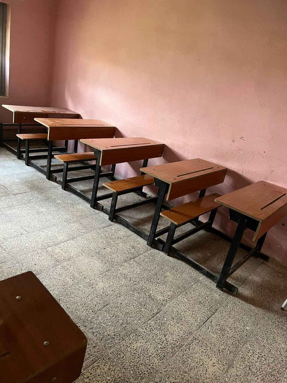 ‬‏ رحلات مدرسيه للبيع نظيفه وبسعر مناسب في بعقوبه قرب مطعم كوكو جكن العدد ٣٠ رحله‏‪***********‬‏ الاتصال ع هذا الرقم فقط
