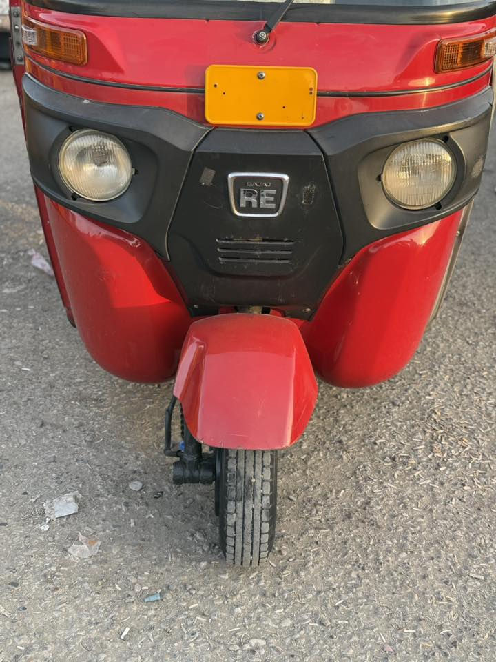 سلام عليكم تكتك للبيع ومكفوله وموديل  17
***********
