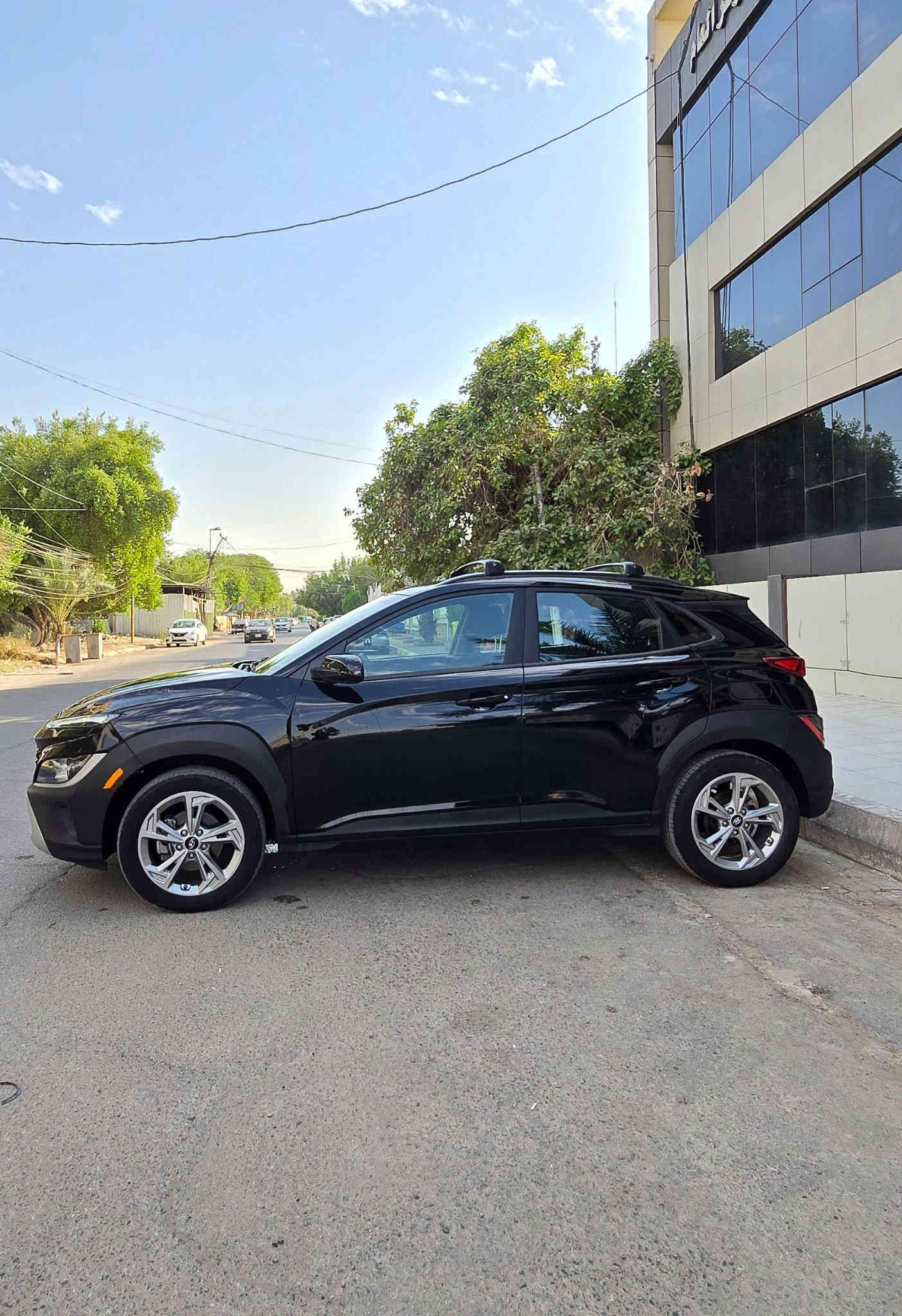 السلام عليكم 
هونداي كونا 2023
بدون ايرباك بدون تبديل
ليبل واحد 
رقم اربيل الدولي تحويل او وكالة   
 المواصفات
تحديد مسار 
نظام sport
سياقه ذاتيه 
‏‎بصمه تشغيل وابواب
‏‎تشغيل عن بعد
 ‏‎كاميرا 
شاشة ابل كار واندرويد اوتو
‏‎مانع انزلاق 
‏‎اشاير بالمري
‏‎ محرك 2000 دوش المرغوب
‏‎رادارات 
‏‎منافذ شحن و طاقة 
‏‎زر طوارئ 
‏‎نظام مساعد نزول منحدرات 
‏‎لايتات امامية لد نهاري 
تبريد بلادي ثلج
كروس سرعة
تحكم ستيرن فول
كشن السائق كهرباء
ماشية 27 فقط
حادثها طرف البنيد بدون اي دواخل
قطعتين صبغ امريكي
صور الحادث بالمنشور
السعر 158  مجال بسيط جدا

 للاستفسار واتساب او اتصال ☎️ ***********
بغداد - الوزيرية بغداد
