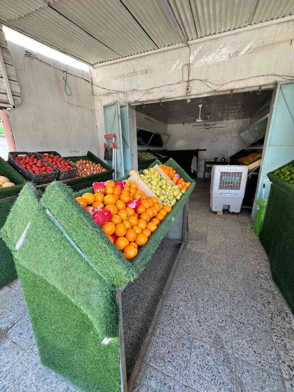 عارضات 3 منهن بطول مترتين و80 
والباقيات متر و80 
ثنين من متر و80 متحركات المحمودية, بابل


**إذا كنت صاحب هذا الإعلان وتريد حذفه لأي سبب، رجاءا أرسل رسالة إلى الدعم الفني**