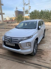 باجيرو سبورت 2020 فول مواصفات خليجي  مكفولة بيها طخة بالبك لايت ممصلحه...