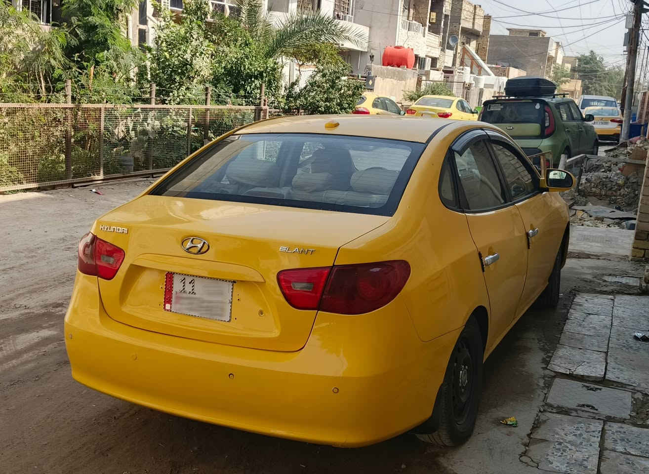 السلام عليكم النترا مديل ٢٠٠٩ وارد امريكي محرك ٢٠٠٠ كير محرك خير من الله زوج تاير امامي جديد ولورا انضاف تبريد ثلج بسمي تحويل مباشر سعر ٩٠ وبيها مجال بسيط مكاني بغداد زعفرانيه شارع الكهرباء 
رقم ***********
