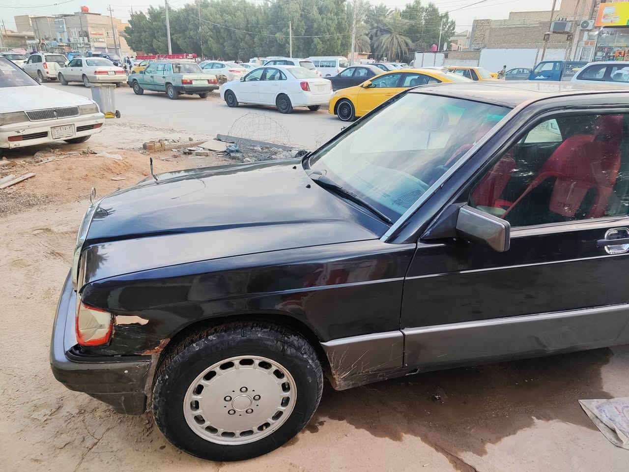 مارسدس طيارين
رقم نجف دولي تحويل مباشر 
راعيها موجود بلنجف 
كير ومحرك بطه نضاف 
سعر 30 بيها مجال حك الجية 
رقم المبايل ***********
