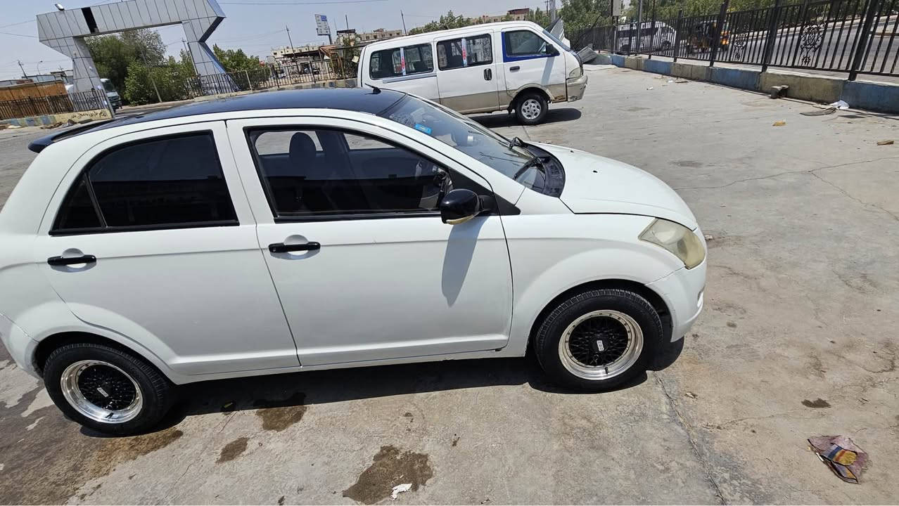 سياره فاو في تو صيني
محور كير ومكينه كورلاا 
موديل 2013
مصبوغه عام عليها غرامات السياره 500الف توكع من السعر 
السعر 45وبيها مجال 

مكاني البصره *********** البصرة, العراق
