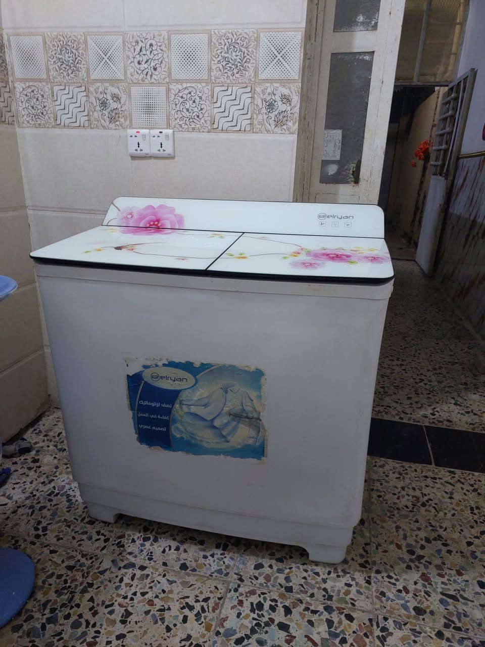 غسالة هيتاشي اخت جديد بلادي شركه تغسل بطانيه تغسل بطانيه  ***********
