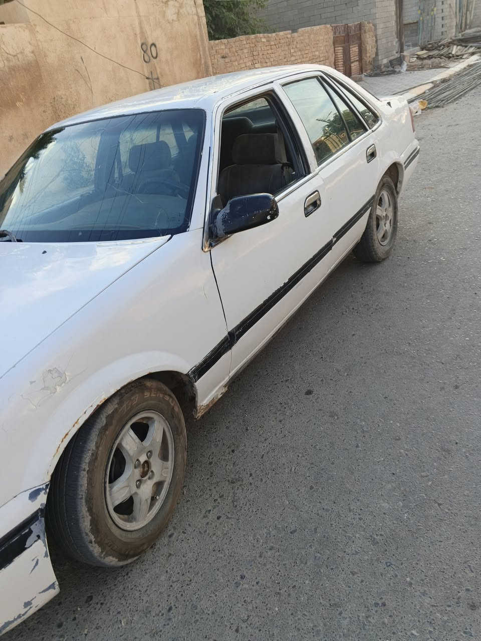 السلام عليكم للبيع دايو برنس موديل 1996 رقم بغداد مشروع وطني  كير ومحرك مفتوح شرط اتوماتيك  السعر 25  مكاني تكريت القاسية الهاتف ‏‪***********
سيارة بسم والدي متوفي عدنا وكاله تحويل السياره
