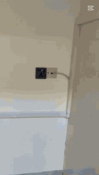 تم تنصيب منظومة طاقه شمسيه بقدرة (8 ) امبير -----مكونات المنظومه------...