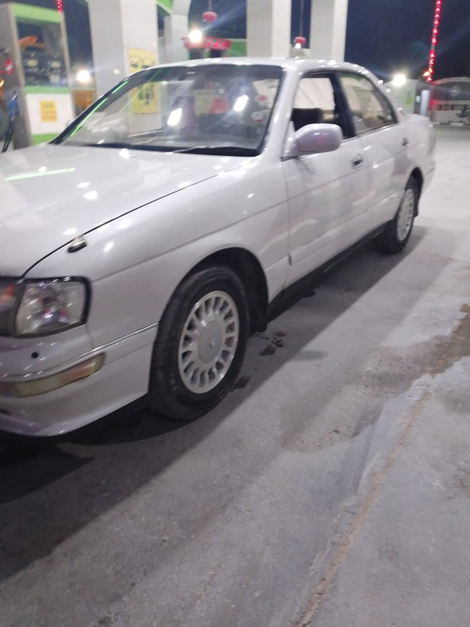 ‏بطة فصل كفالة من الضربة والجص والضرب والنقل مكينة قير حدادة تبريد اتخم تاير سيارة مال 68 وبيها مجال كتبت رقم  الهاتف ***********
