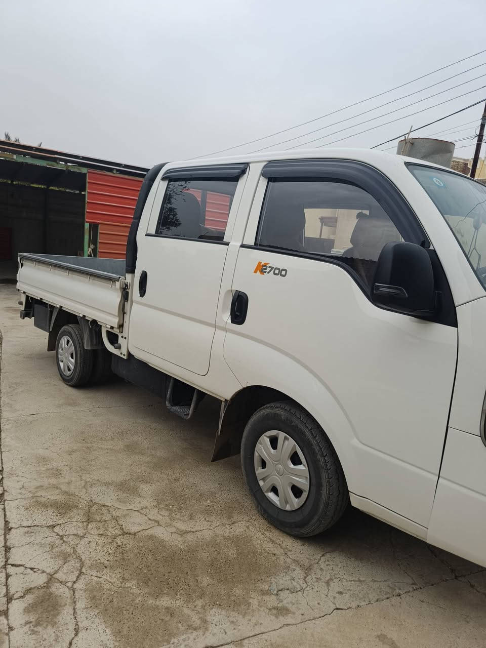 كيا موديل 2024 ماشية 30الف رقم صلاح الدين محرك 2700 مرقم بسمي تحويل مباشر رقم الهاتف ***********
