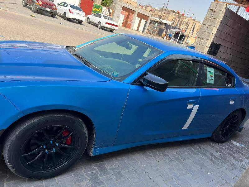 جارجر للبيع فقط مديل 2016 اصل لون ازرق بحري سياره وارد امريكي فول مواصفات سعره 188 سياره باسمي حادثه بامريكا جاملق عكس السايق فقط و ب العراق صارت بيه طخه ب الجاملق السايق  عنوان البصره لاصمعي شقق الفاو
***********
