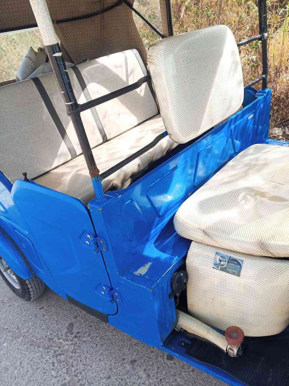 السلام عليكم ورحمه تكتك رقم وسنويه موديل 21 مكينه خير خير من الله السعر 7 و800 بيه مجال مكاني بغداد الغزاليه ***********
