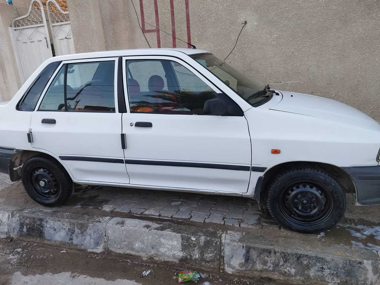 سايبا موديل 2014 للبيع
سيارة نظيفة كله ابلادي الاصلي 
تبريد شغال 
تخم تاير جديد
سيارة دواخلها كلها نظيفة 
سيارة بيه بارد باب السايق
كير ومحرك ابلادي 
السعر45 وبيه مجال
تواصل ع الخاص


**إذا كنت صاحب هذا الإعلان وتريد حذفه لأي سبب، رجاءا أرسل رسالة إلى الدعم الفني**