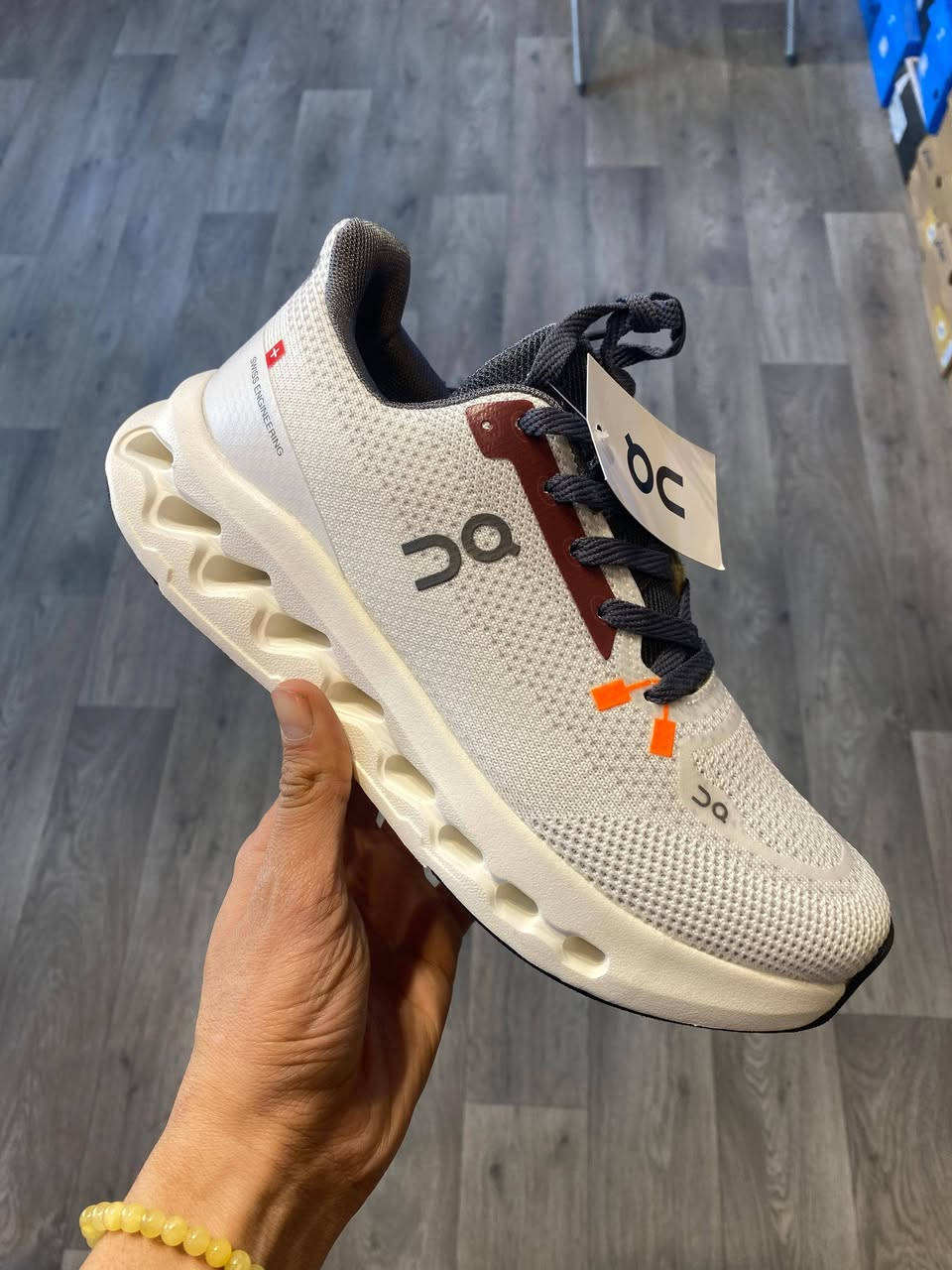 سعره فقط 25الف
يوجد خدمة توصيل لجميع المحافظات العراق  (3)

***********

***********
