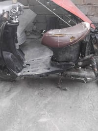 دراجة عبد الحليم طافية تشتغل من تنضف كابريتر الدراجة وية كفراتهة مكاني...