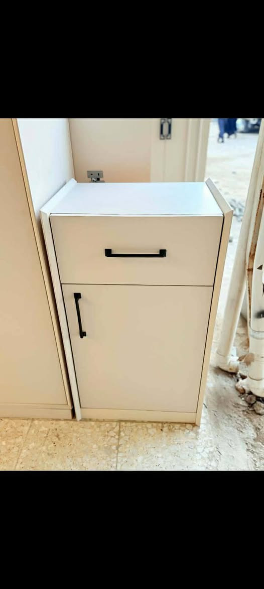 ✨ غرفة تركي 🇹🇷 اصلي صبغ حراري9قطع
نظام أبواب  موديل حديث 
سرير مخزن عملي
 ضهر بلوك
 قماش وتر بروف أصلي
✨ نظافة 90/💯
السعر  / ٩٠٠ عرض خاص 
شد ونقل مجاني داخل بغداد
 توصيل للمحافظات بأسعار رمزية
للحجز اخذ سكرين وتفضل وات ساب ***********
