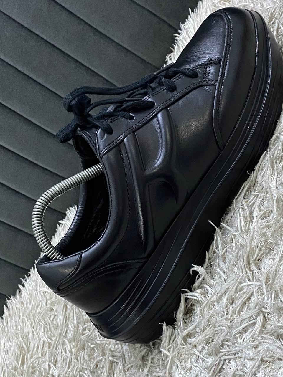 Kybon باالەی ئەورۆپی مارکەی کیبون  سویسری قیاس ٤٣..٢/٣..ئۆرجنال ئەسلی خاوێنی……٩٠/١٠٠…..باله اوروبى ماركه كيبون اورجنال اصلي قياس ٤٣..٢/٣..النضافة ٩٠/١٠٠….*********** توصيل موجود….ى
