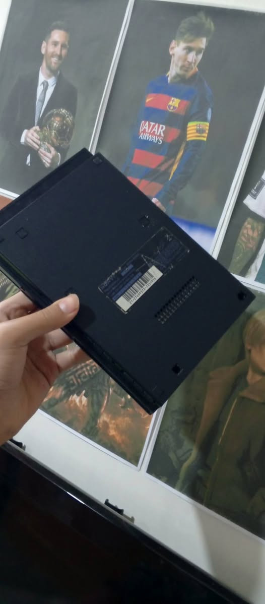 السلام عليكم 
ps2 لون🖤
بدون ملحقات 
مكاني بابل حي الصدرين قرب ال ساده ابو خطه
هاتف/***********
سعرهن /خاص وبيك خير وتدلل
