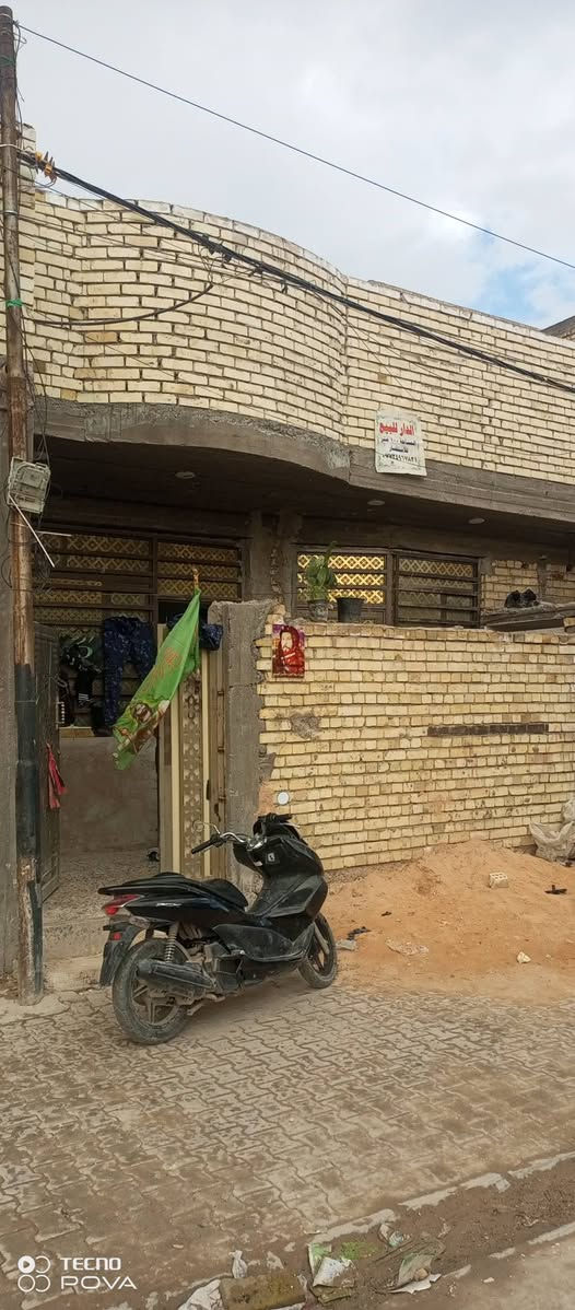 دار البيع قريب الغربي شارع ابو الدهن خلف الغسل عل غربي ميت100متر قاط واحد كامل رقم الهاتف‏‪***********‬‏
