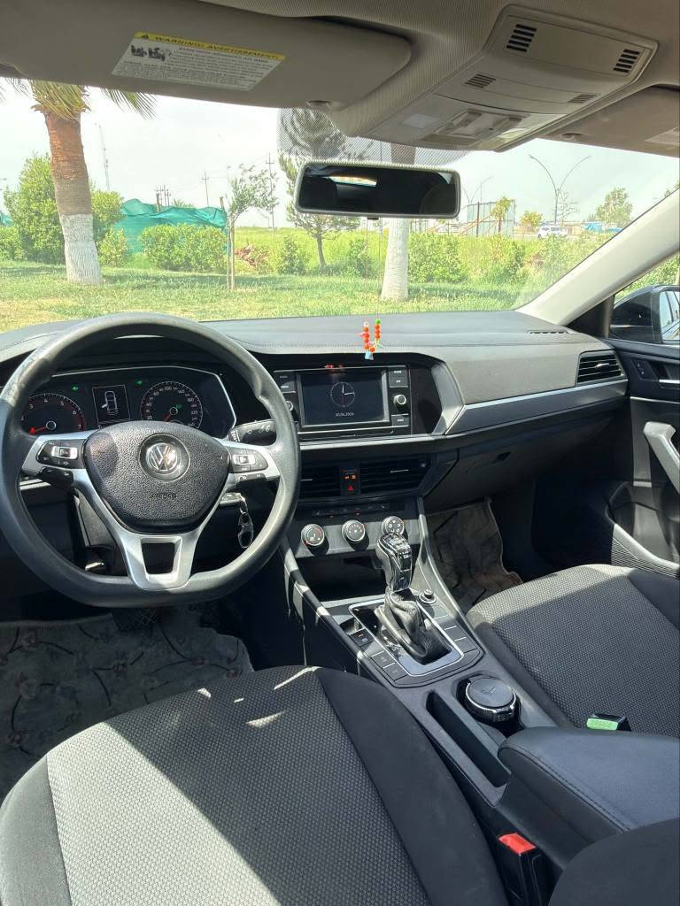 السلام عليكم ورحمة الله وبركاته 🩵
للبيع او مراوس
🇩🇪VW/Jeeta ✈️  🇩🇪فولكس واكن جيتا
سنة الصنع / 2021
اللون / اسود ملكي 👑
مشي السيارة / 77 mil
رقم السيارة / اربيل الجديد باسمي  ✅
وارد / امريكي ✅
حجم المحرك / 1.4 تيربو المرغوبه🚀
تبريد / ثلج ❄️
فئة السيارة / S
المواصفات-
1-ويل كب
2-بك لايت لد  
3-بلاجكتورات زينون
4-شاشة
5-كامرة
6-رادار امامي
7-لايت امامي شركة
8-توقف ذاتي
9-شاشة اعطال
10-مانع انزلاق
11-نضام Eco+Sport
12-مثبت سعره⌛
ضرر السيارة (ربع بونيد +ربع جامرلغ سكن .بشرط بدون دواخل وبدون شواصي .ايرباك دشبول وراجع سيتم.. 🔥ملاحضه🔥 صوره الحادث مرفق مع المنشور)
مكان السيارة ( كركوك)
سعر135$
الارقام -
***********
*********** كركوك, العراق
