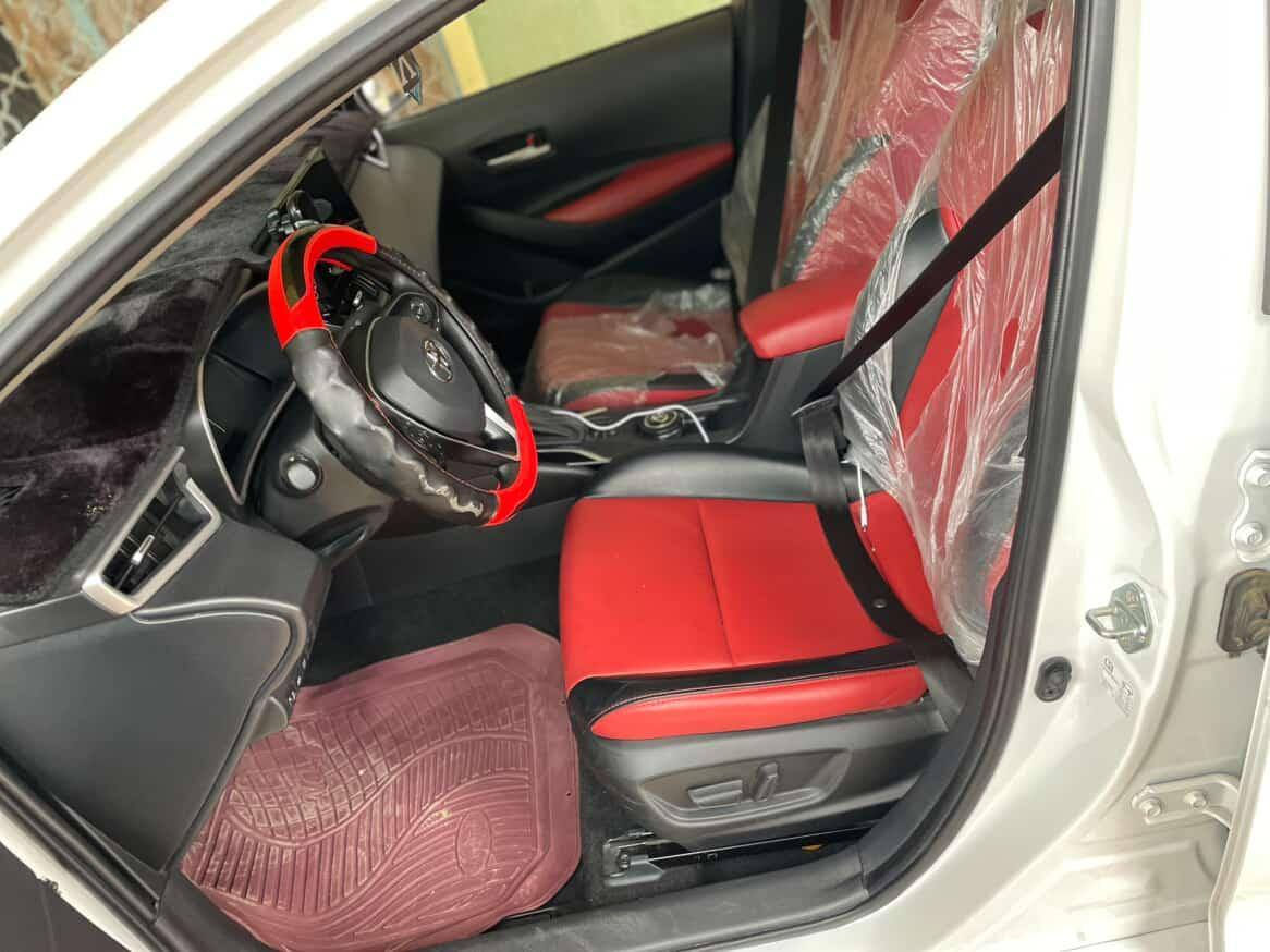 للبيع كورولا هايبرد موديل 2025
مكفولة كفالة عامة
ماشية 20 ألف فقط
سيارة فول مواصفات
استعمال شخصي ونظيف جداً
سيارة اقتصادية جداً… سالفة البنزين تنساها، كل أسبوع تقريباً تعبي وتمشي مرتاح
الجادين فقط للتواصل.
***********
