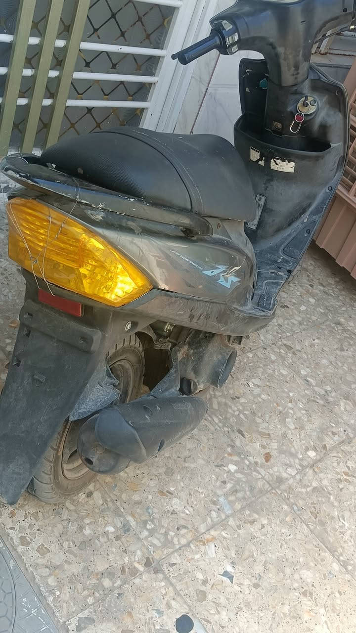 ماكس عدله نكره هندر واحد مكينه ناعمه بيها نقوصات بسيطه السعر 400 وبيها مجال العنوان البلديات للاستفسار الاتصال عل الواتساب ***********
