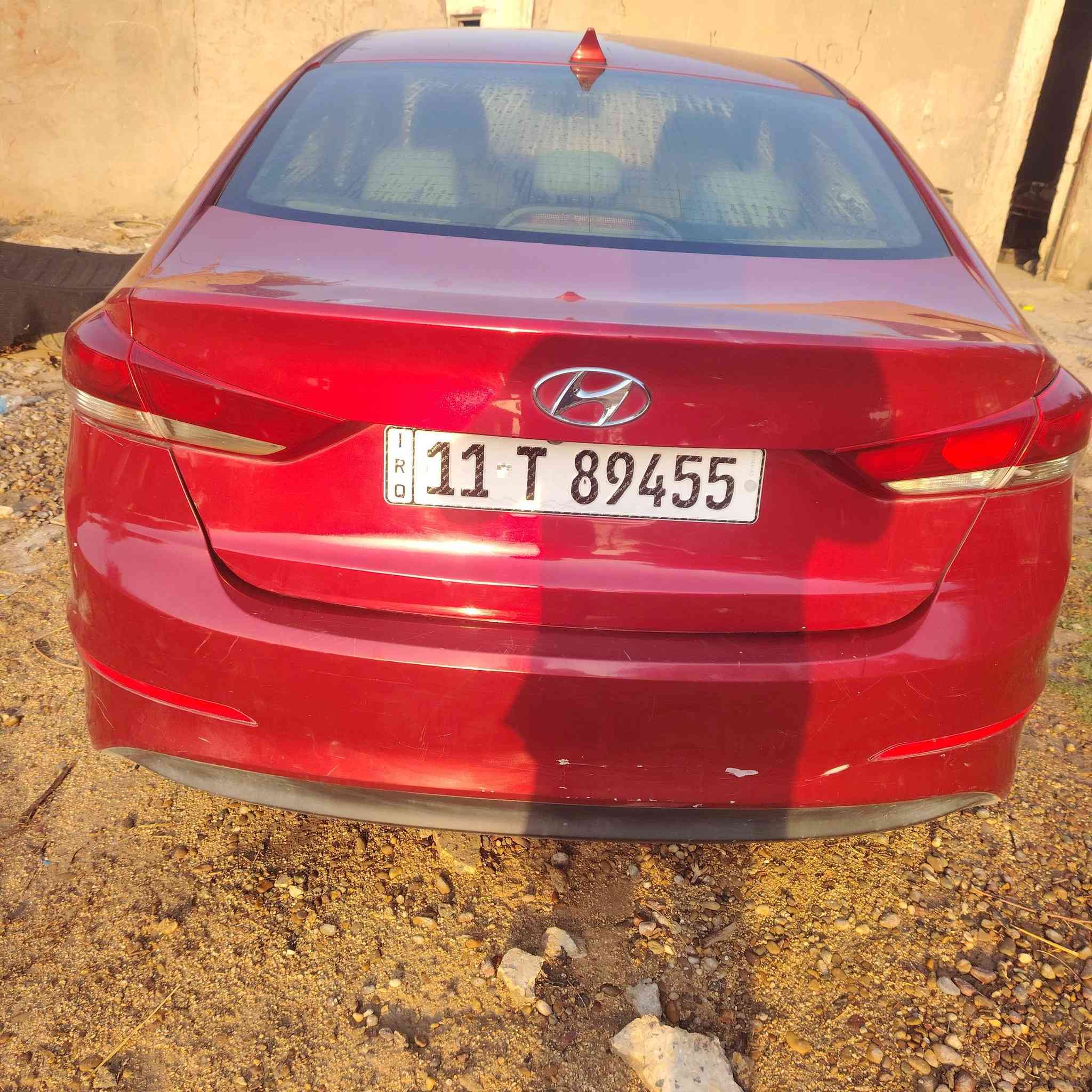 السلام عليكم اخوان ورحمه الله وبركاته النترا موديل 17 السعر 125  ***********
