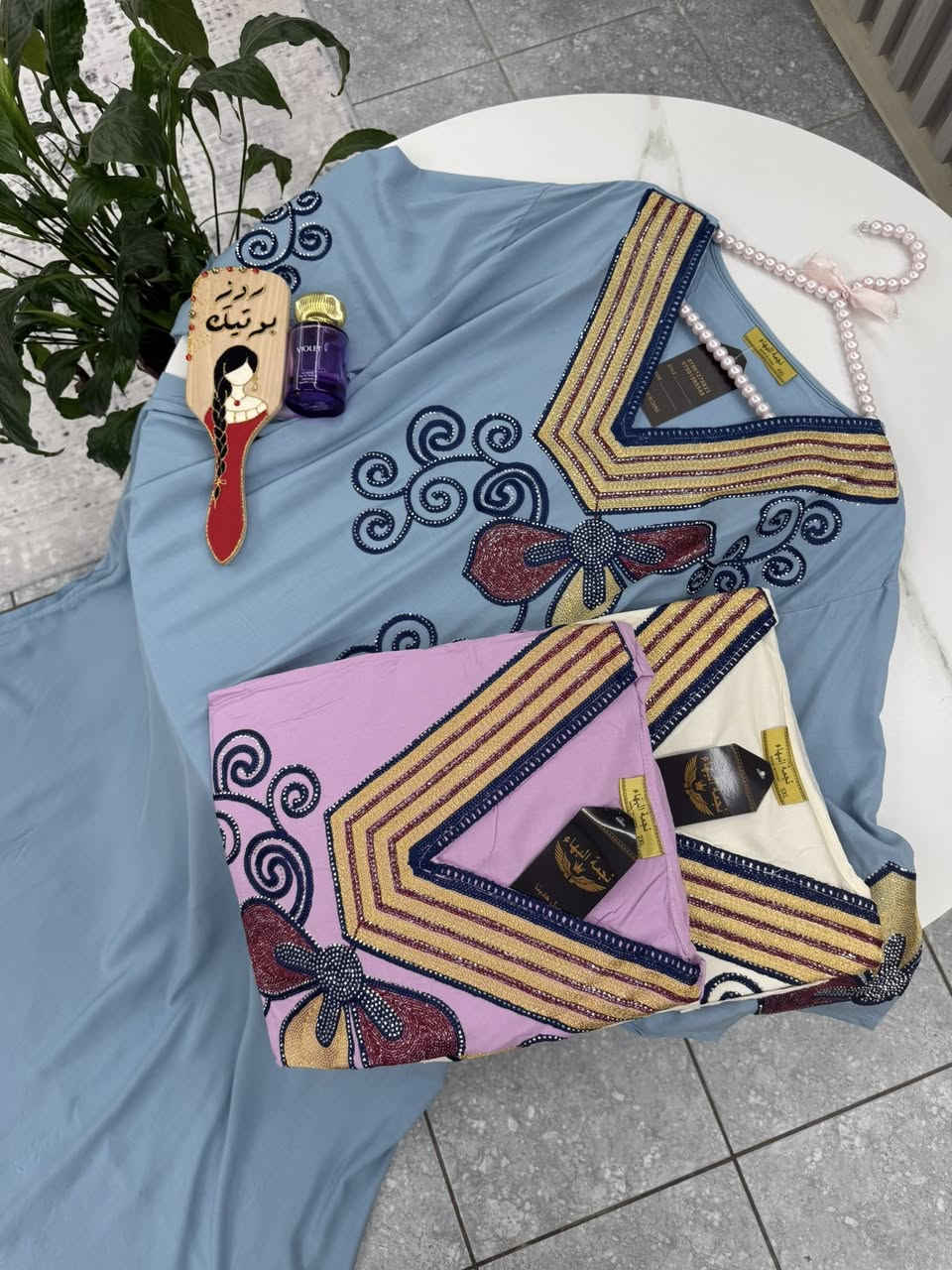 قطع اخيرة 🌺


**إذا كنت صاحب هذا الإعلان وتريد حذفه لأي سبب، رجاءا أرسل رسالة إلى الدعم الفني**