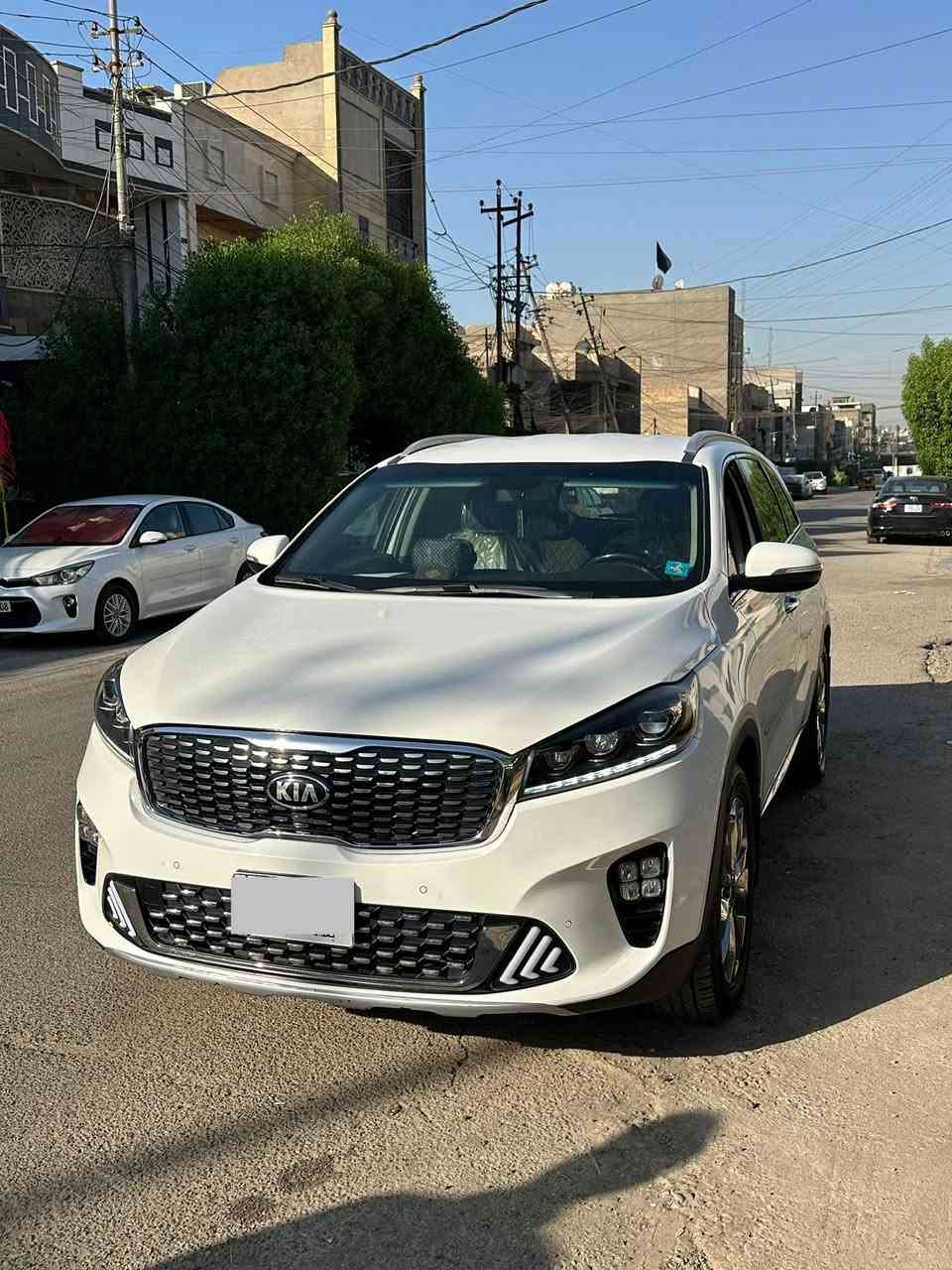 يالله السلام عليكم
سورنتو 20 خليجي اخت الجديدة السيارة مكفول 
لاضربه لاتبديل فقط بيهة قطع بارد

///المواصفات\\\

•6سلندر 3500
•السيارة ( 7 راكب)
•3 قطع تبريد بيانو
•مري شفط
•مقاعد كهربائي للجهتين
•صندوق كهربائي 
•حساسات امامي خلفي
•تحكمات استيرن
•انذار سرعة اذا عبر فوق !!120!!
•بصمة عدد :2:
•شحن وايرلس
•اشاير ترحيب 
•ماشية ؛100؛
•رقم بغداد
————————————————————
السعر:
                                        ::::::::::::245:::::::::::                 
للتواصل👇
                                               ***********

المكان بغداد
رجاءً رجاءً
التواصل بأوقات مناسبة
